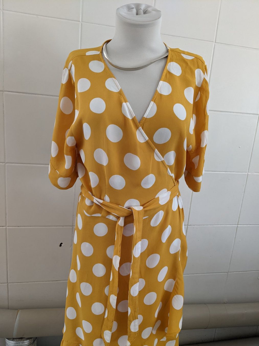 Kleider: Sommerkleid GR L – Neu und originalverpackt aus Langnau am Albis von Judithsebi 2