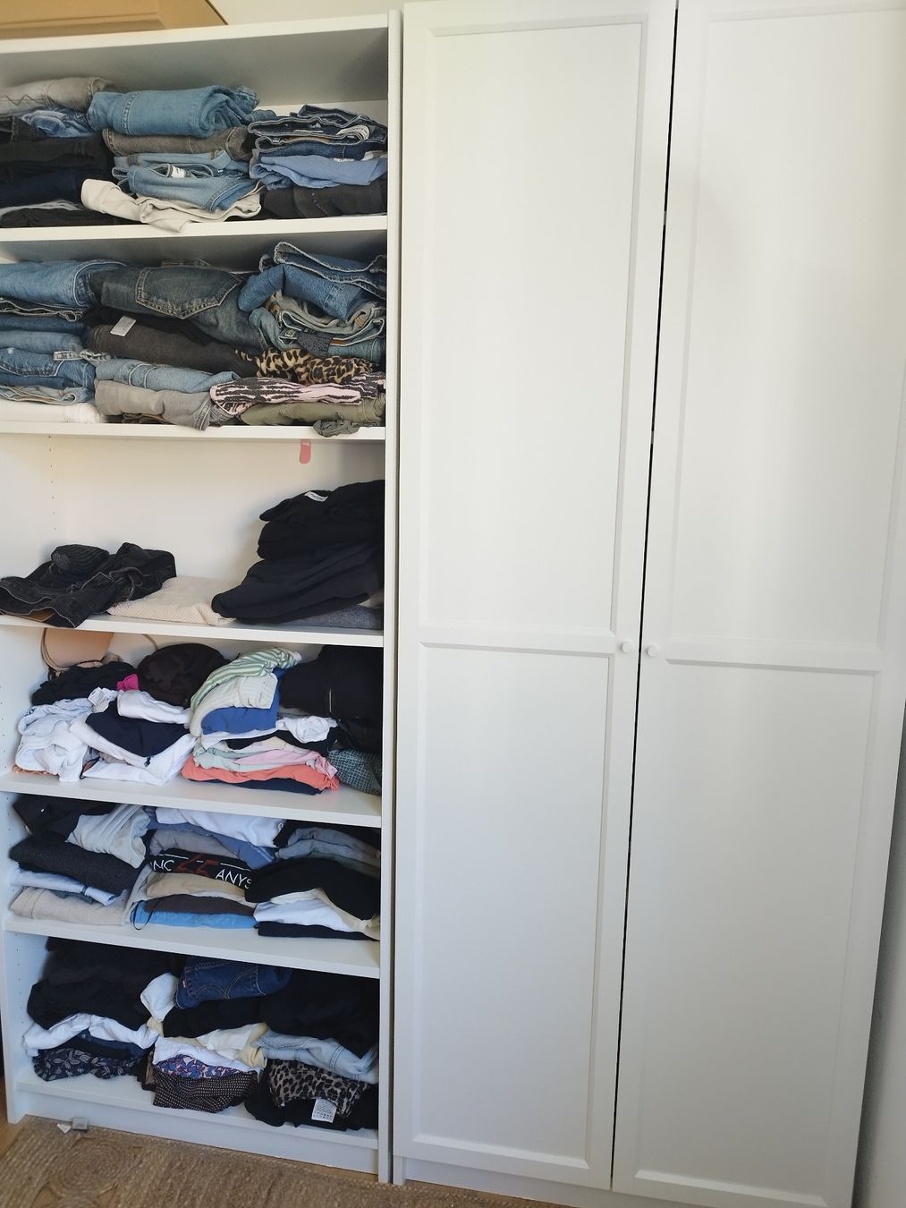 Ikea Schränke: Two IKEA BILLY – Gebraucht aus Kriens von miq_h7y9 1