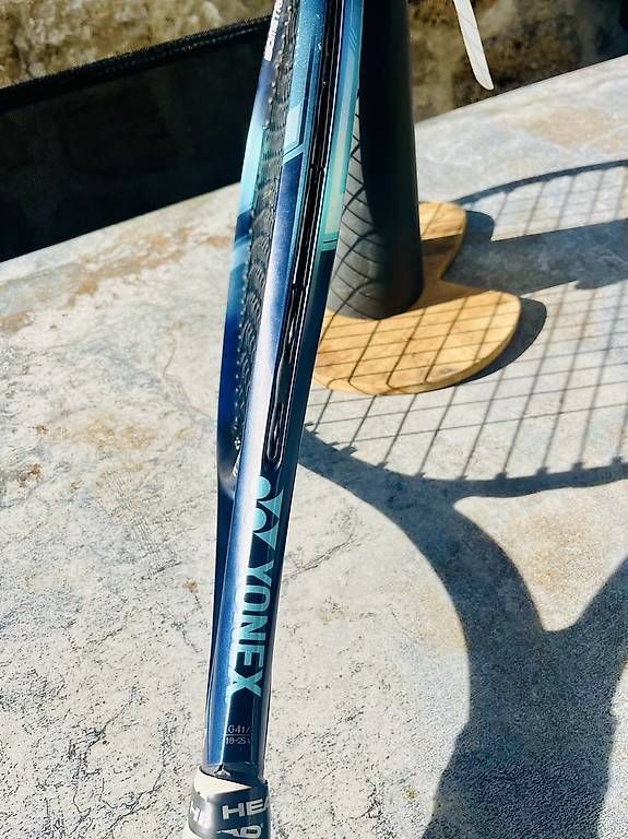 Racchette: Raquette de tennis  – Nuovo e nell'imballaggio originale da Neuchatel venduto da scp_5t5n 2