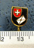 PODT SCHWEIZ FELDPOST  ANSTECKNADEL KLEI-FEIN ENAMEL GOLDIG