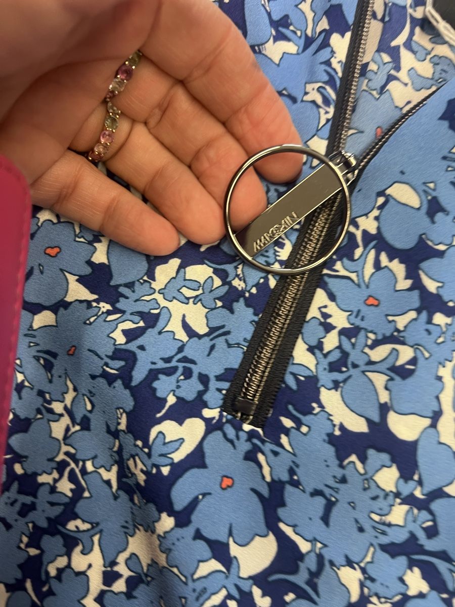 Marc Cain Camicette: Marc Cain Blusentop Blumenmuster Grösse N 5 neu – Nuovo (secondo la descrizione) da Burgdorf venduto da puppennetz 6