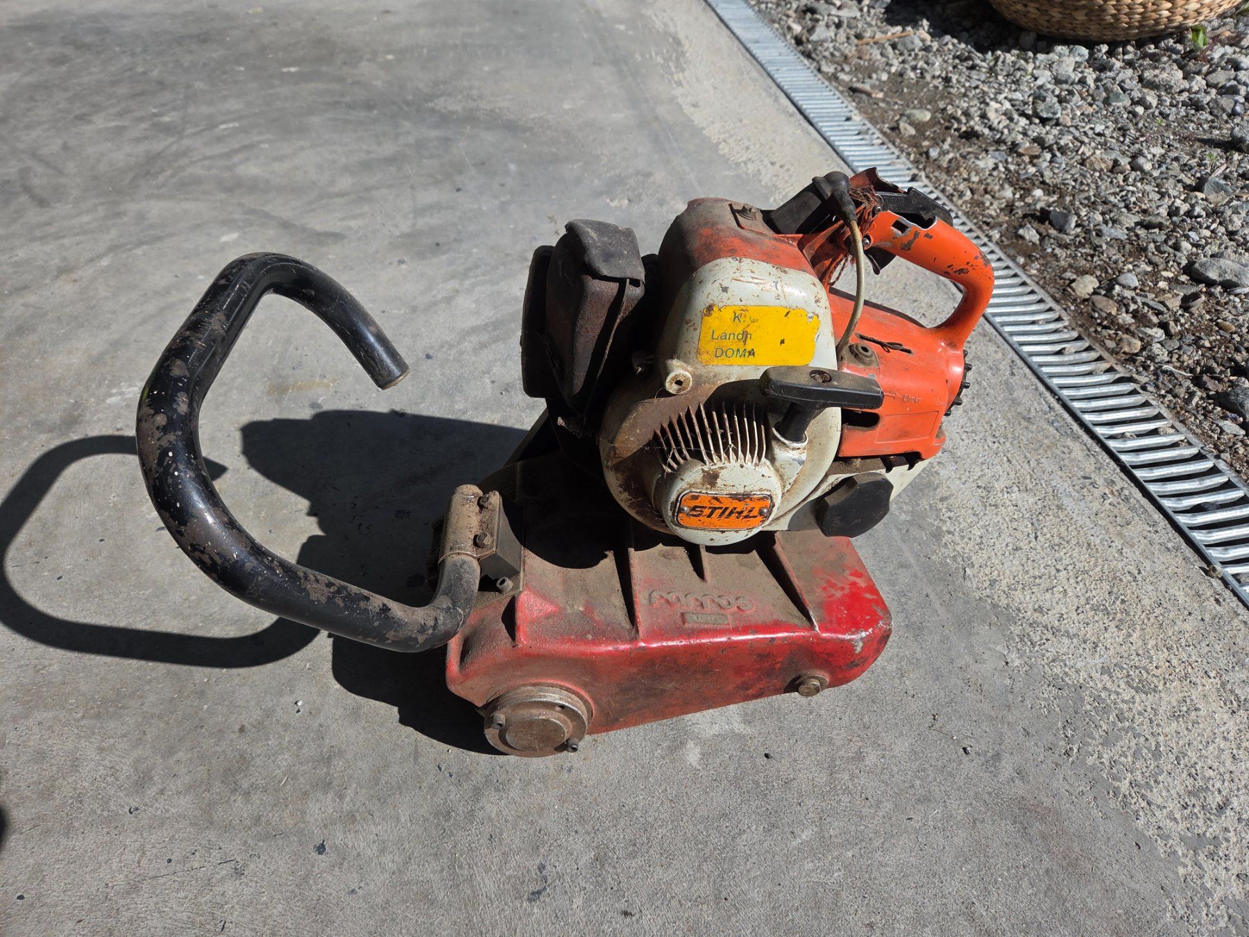 Stihl Toutes les machines: STIHL Entrinder Biber – Défectueux à Alvaneu Dorf par Becksli