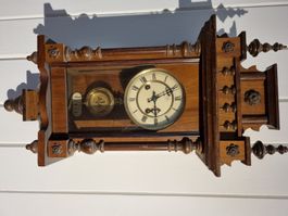 Wanduhr
