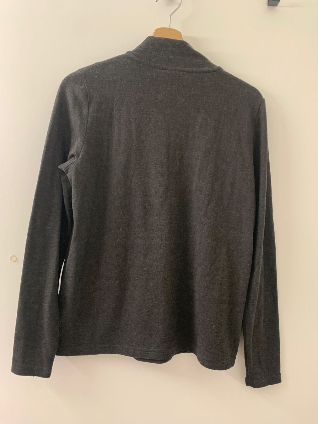Pullover & Sweatshirts: Pullover, S – Gebraucht aus Oftringen von violetta9 2