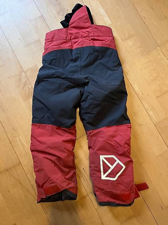 Didriksons Pantaloni: Didriksons Schneehose Gr. 120 – Usato da Luzern venduto da zlotanswife 1