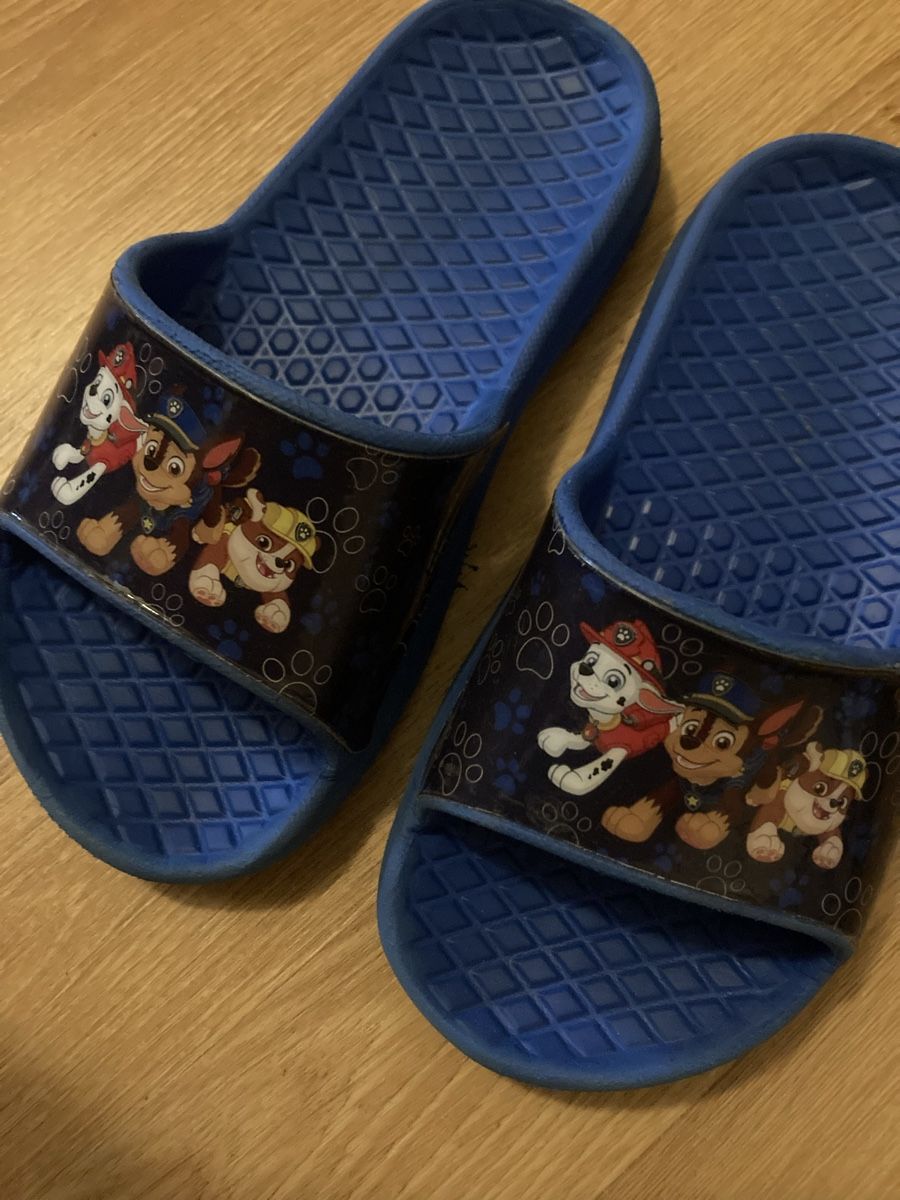 Scarpe per ragazzi: Paw Patrol Hausschuhe Gr. 26/27 – Usato da Emmenbrücke venduto da JJ_89 1