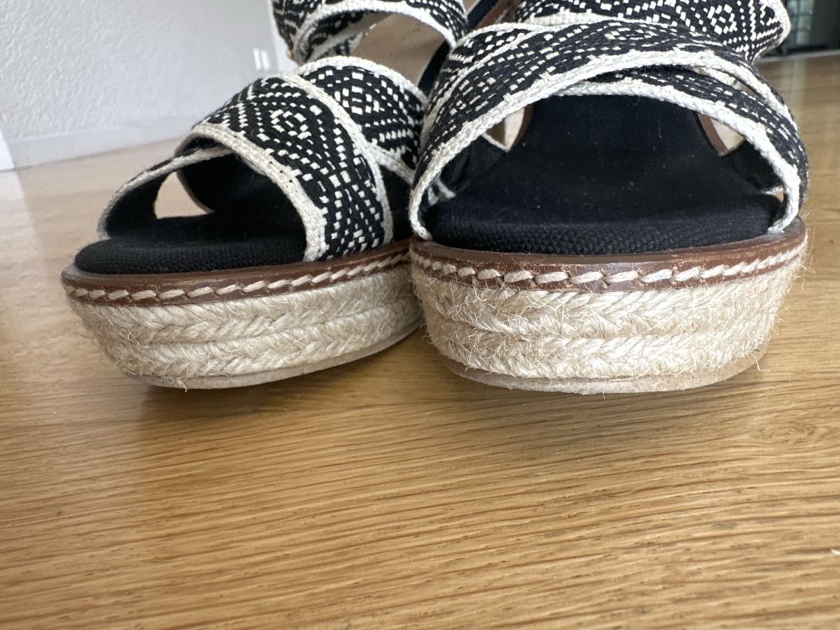 Scarpe da donna: MINT VELVET Sandals – Usato da Uerikon venduto da Ladybird40 5