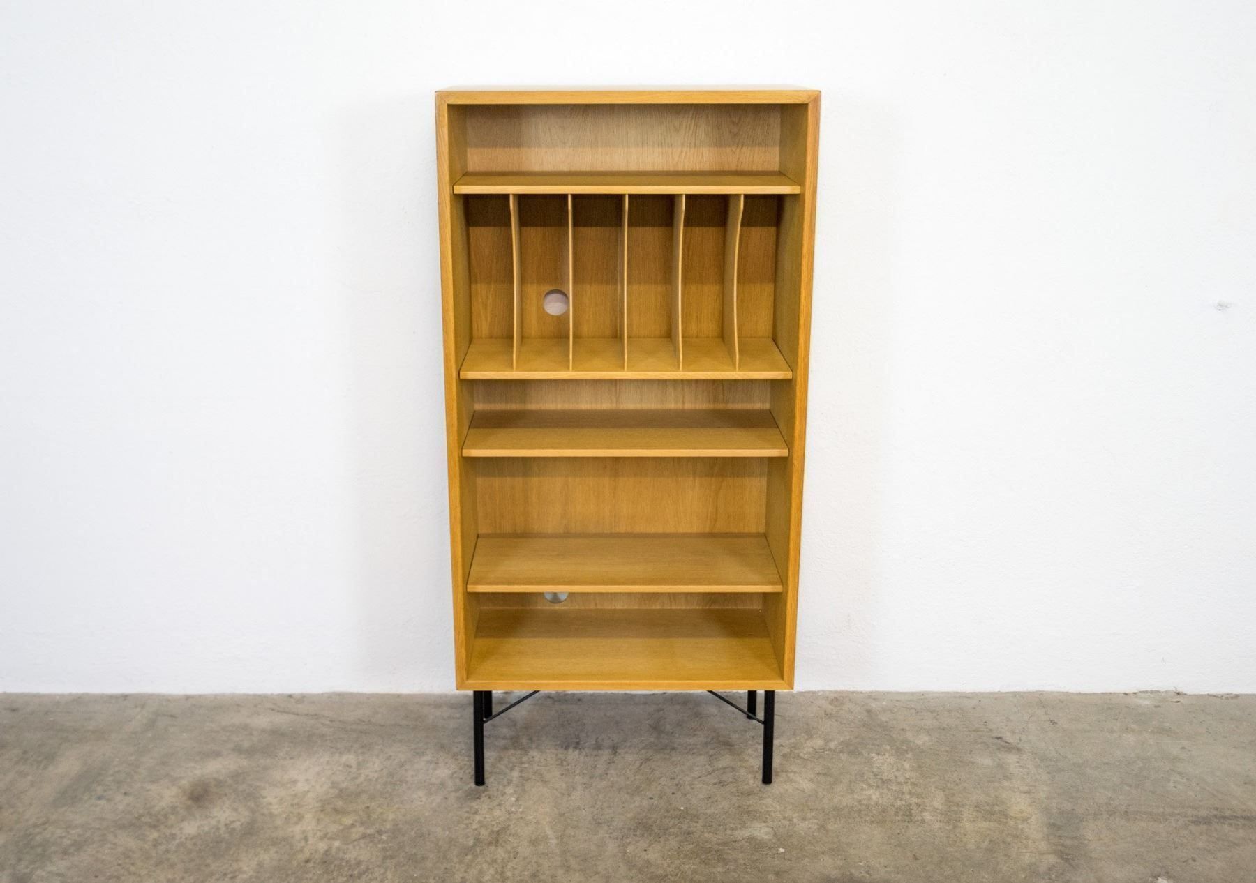 Regale: 60er BØRGE MOGENSEN Eiche Regal Vinyl – Gebraucht aus Schaffhausen von Studio-Ara 1