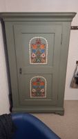 Antiker Tannenholz- Schrank mit Bauernmalerei H155 B58 T38  