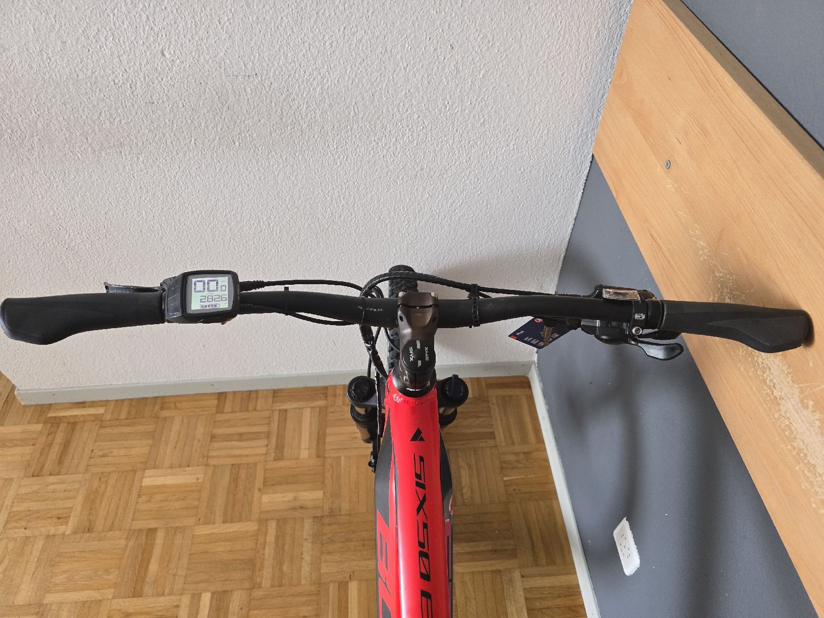 Bulls Velos: Bulls E-MTB 25 km/h – Gebraucht aus Kägiswil von Qendro95 4