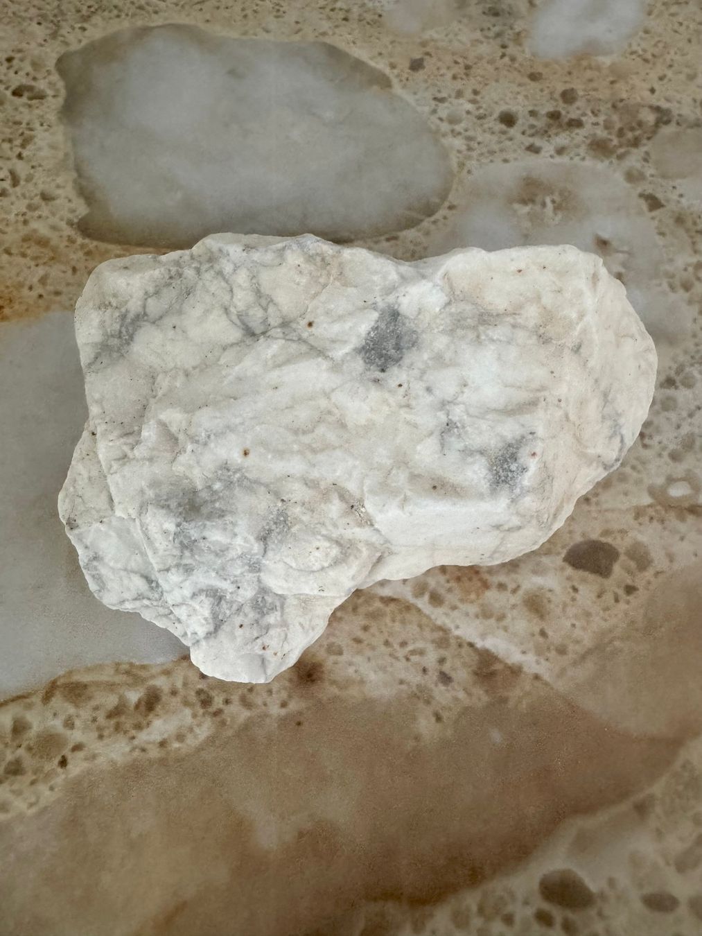 Minerali & Pietre curative: Magnesit roh – Nuovo (secondo la descrizione) da Biberist venduto da Steine 1