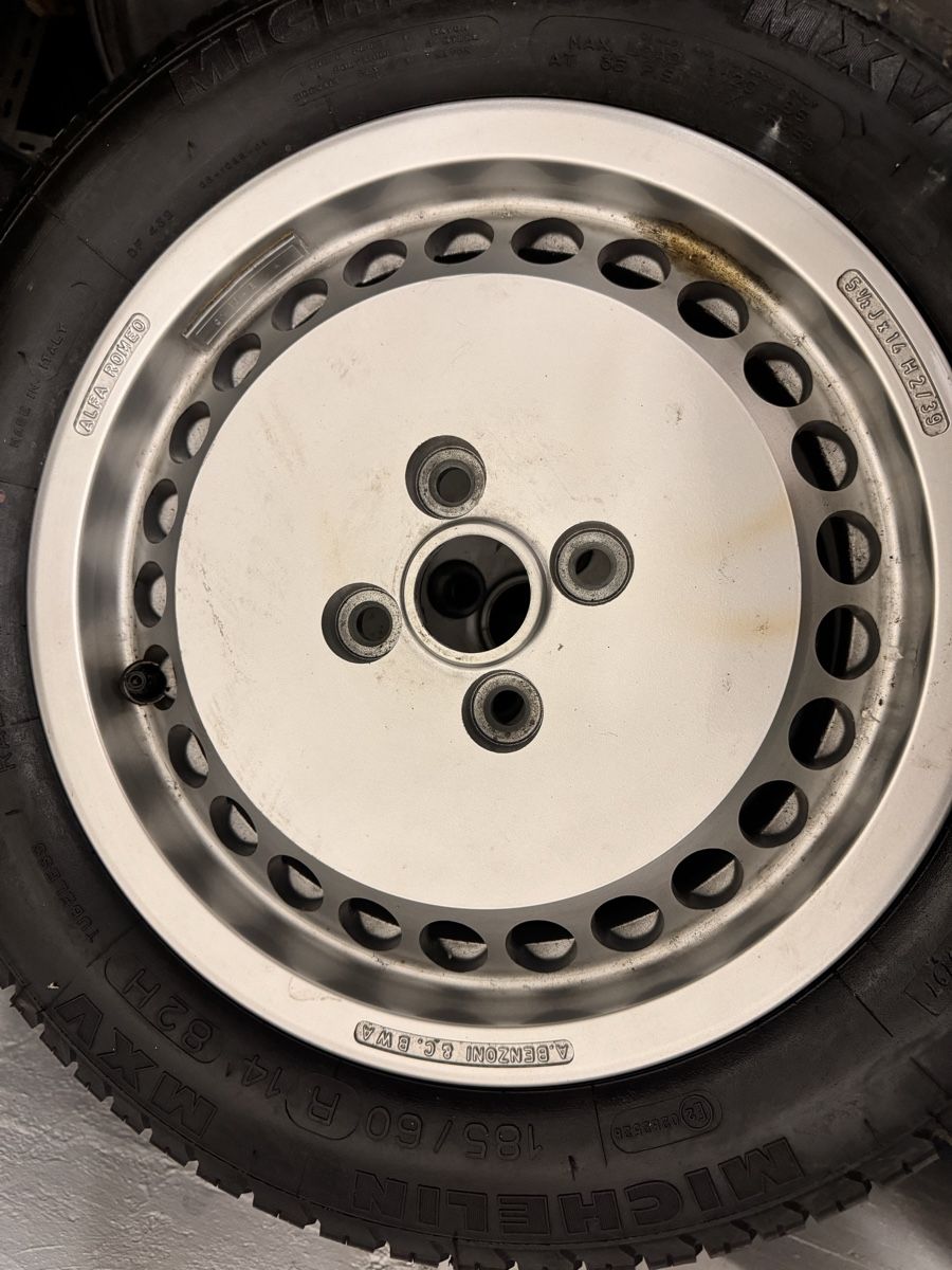 Alfa Romeo Cerchioni: Alfa Romeo, Original Felgen Oldtimer – Usato da Schlieren venduto da falcoverde