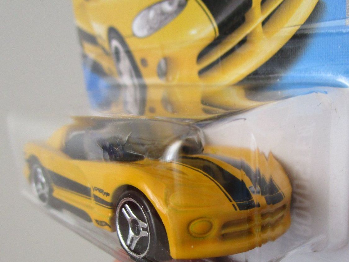 Dodge Modellini d'auto: HOT WHEELS DODGE VIPER RT/10 - HKH43 – Nuovo e nell'imballaggio originale da Chêne-Bourg venduto da breno56 1