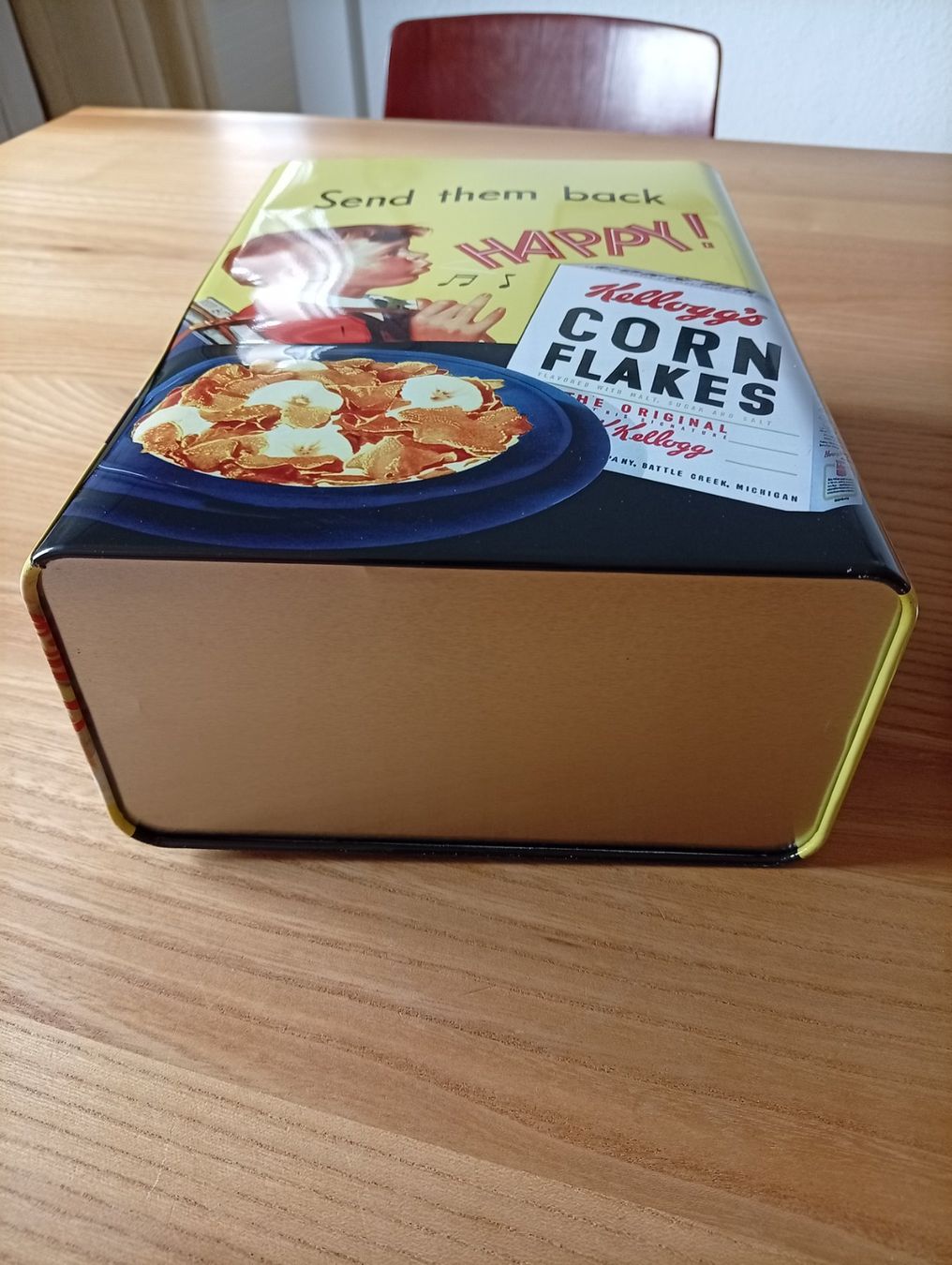 Contenitori & Simili: Tolle Kelloggs Cornflakes Blechdose, cooles Design Höhe 25cm – Usato da Luzern venduto da Seri4 4