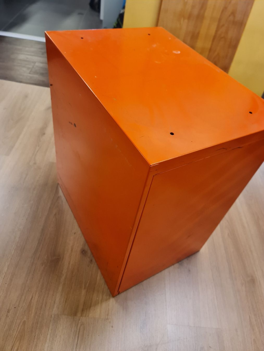 Banchi da lavoro: schubladenschrank Sara  – Usato da Bad Zurzach venduto da Hier.steht.mein.Name 3