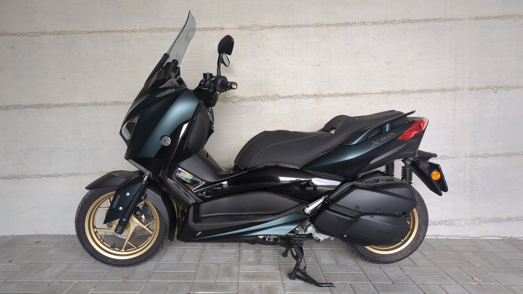 Yamaha Scooters: YAMAHA X-MAX 300 TECH-MAX – Gebraucht aus Mergoscia von onl_tq52 1
