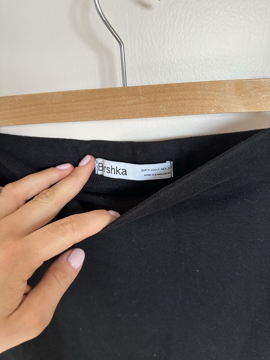 Bershka Röcke: Long Black Skirt with Slit - Size S – Gebraucht aus Orvin von mboder 2