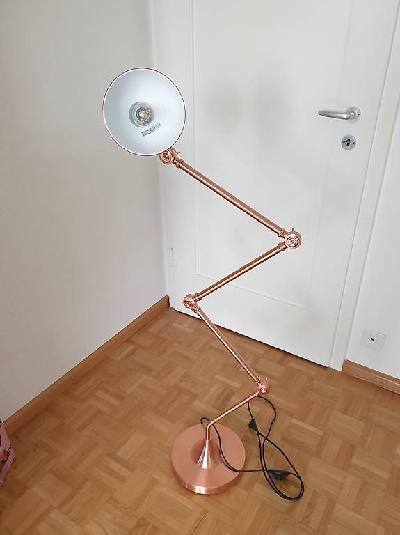 Lampade: Kupferfarbene Stehleuchte – Usato da Basel venduto da akp_c5zl 1