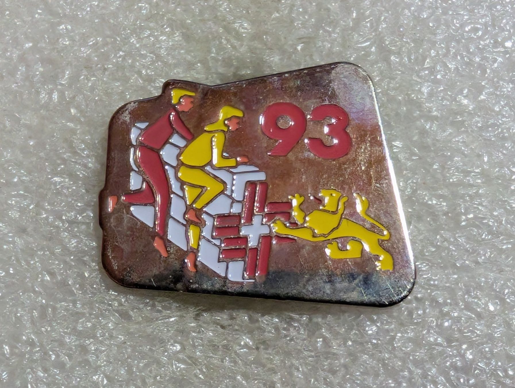 Placchette & Badge: Ansteckpin 96: – Usato da Oppligen venduto da Pin-Fall-Shop