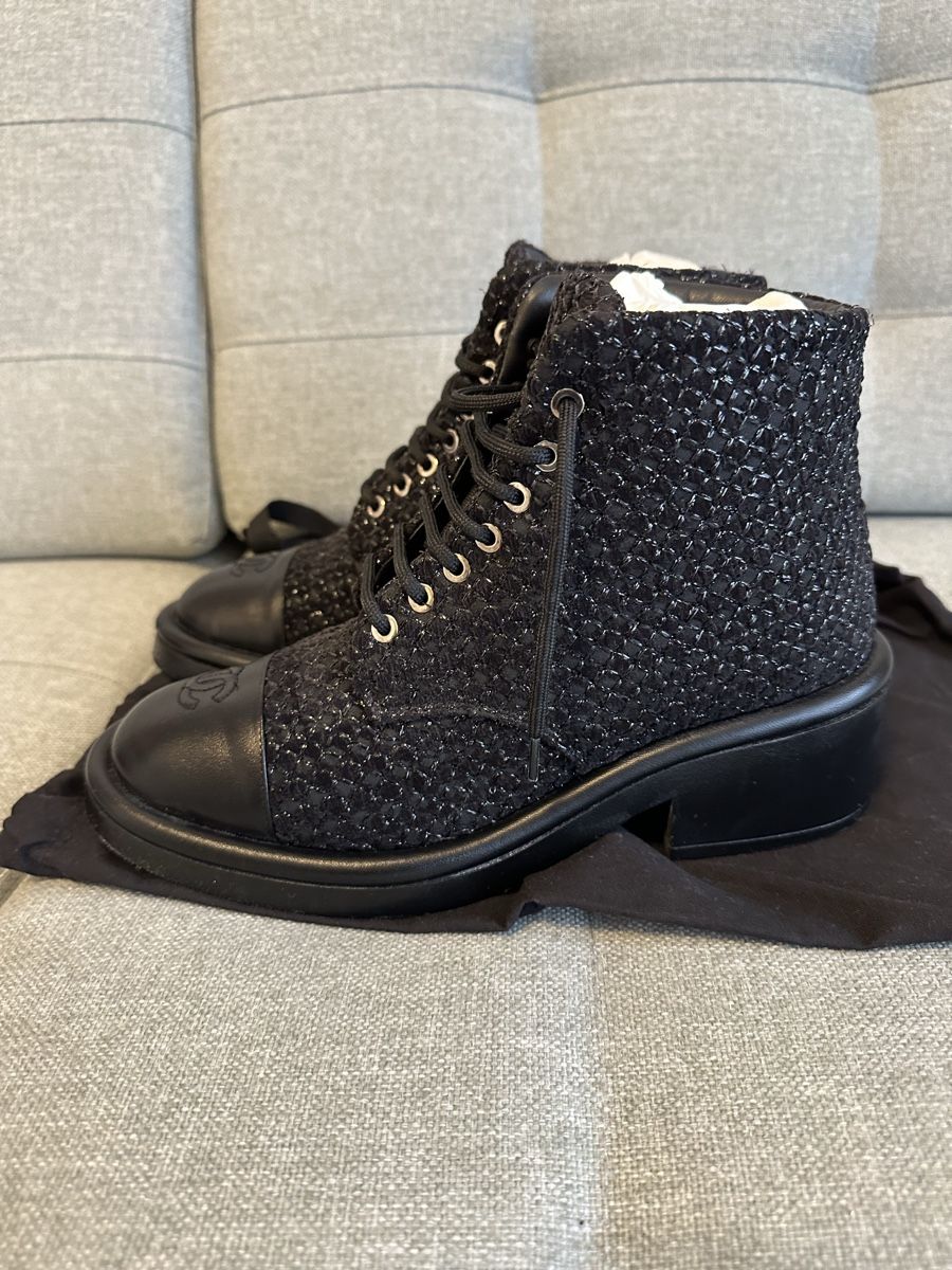Chanel Scarpe da donna: Chanel boots , 40c – Nuovo (secondo la descrizione) da Küssnacht am Rigi venduto da hor_dpb7 4