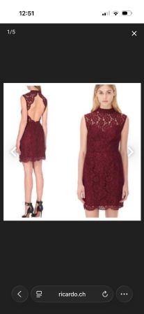 Robe bordeaux Sandro, taille 1, dentelle florale chic