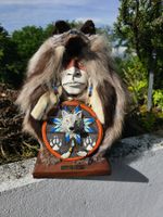 Kathryn Yauney Skulptur "Fast Wolf" Native American