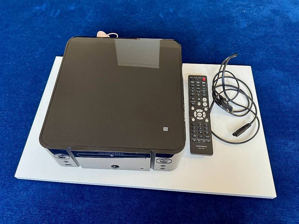 Marantz Amplificatori: Marantz M-CR611 CD-Netzwerk Receiver – Usato da Wetzikon ZH venduto da aschi777 2