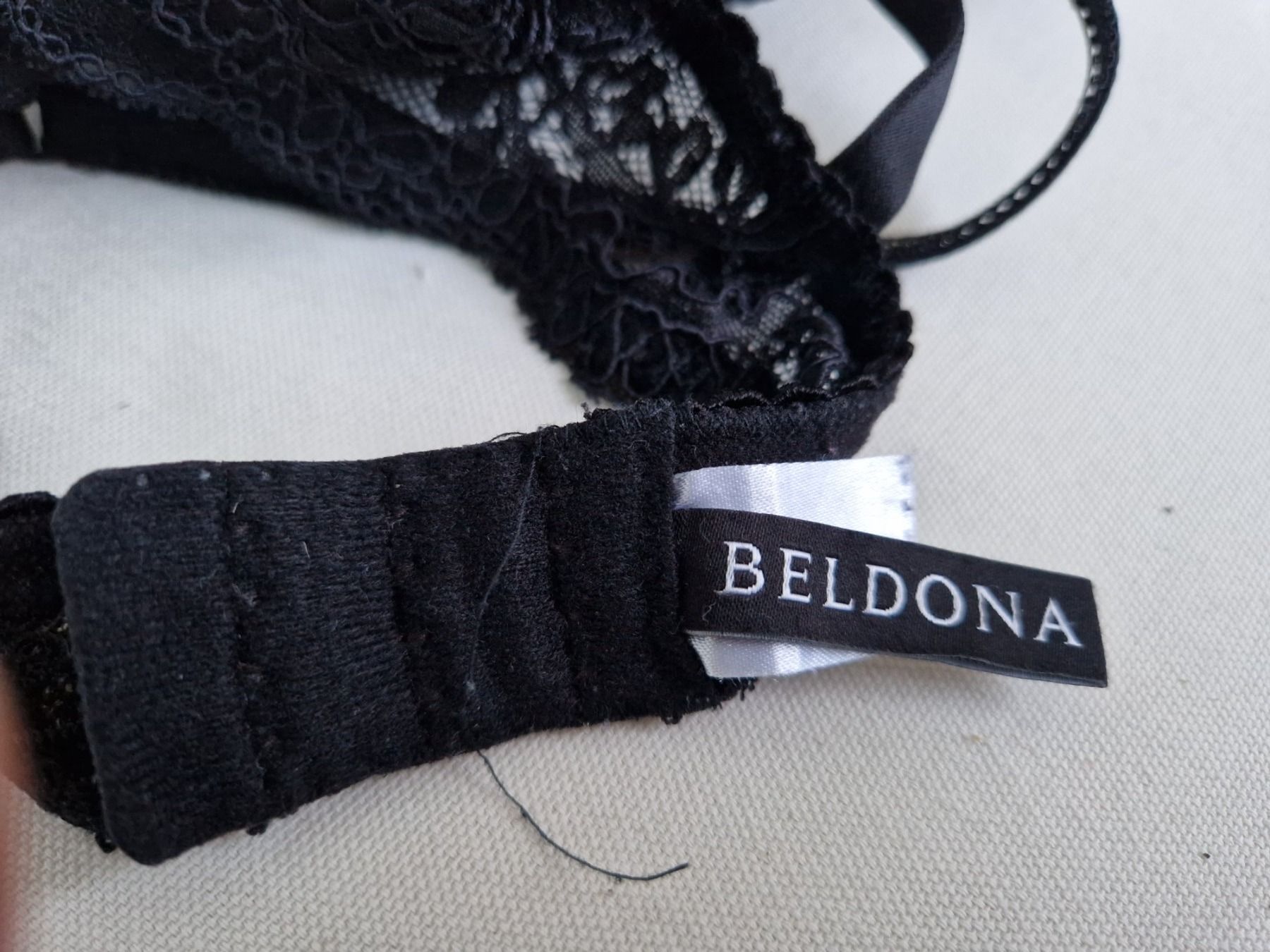 Beldona Altra biancheria intima: Beldona BH schwarz 70B – Usato da MUEHLAU venduto da ibo_5c7d 1