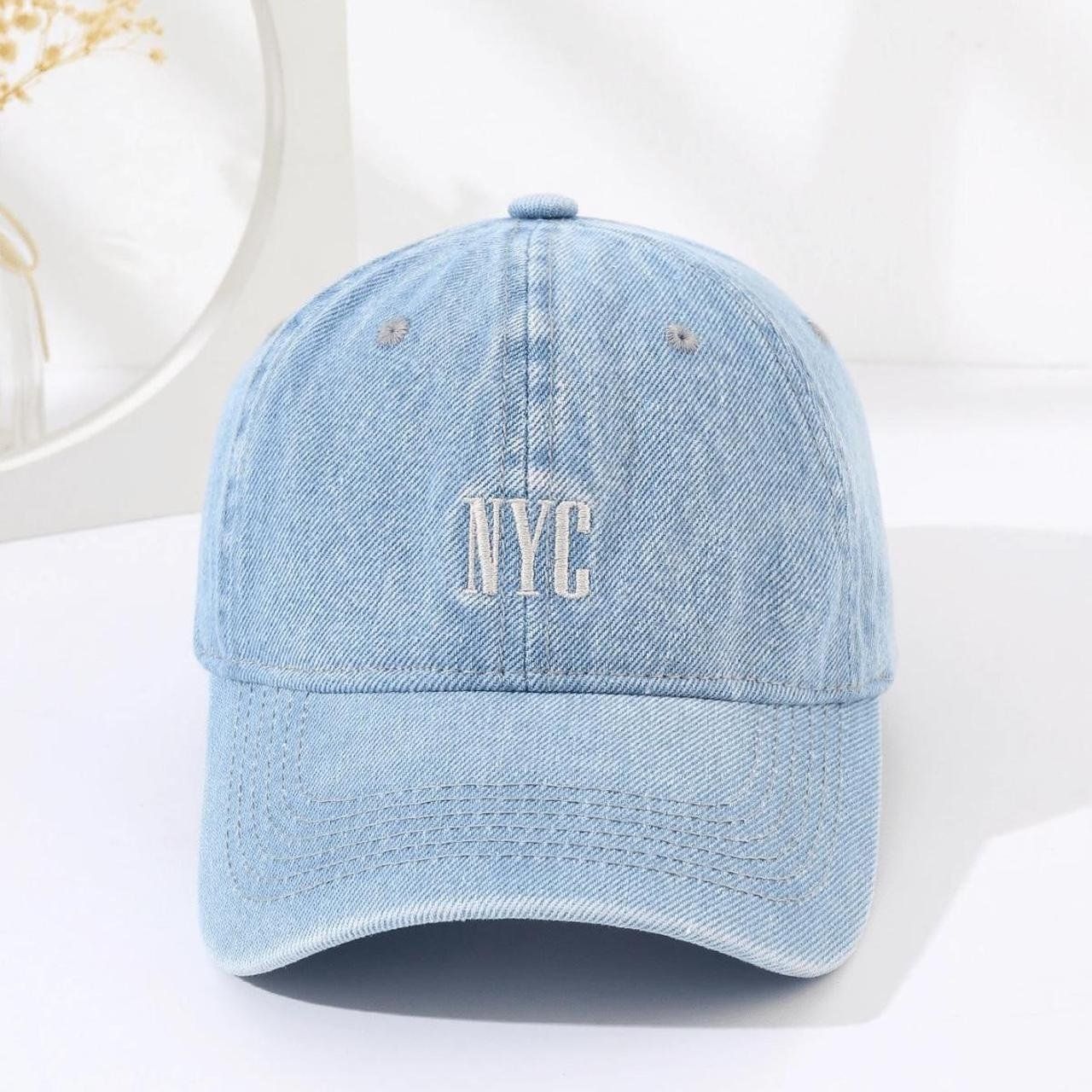 Copricapi, berretti & cappellini: Women's Blue Hat – Nuovo e nell'imballaggio originale da Zürich venduto da onlyifashion 1