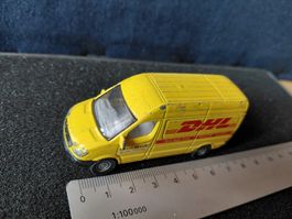 Siku Spielzeugauto DHL Transporter ca 1/70