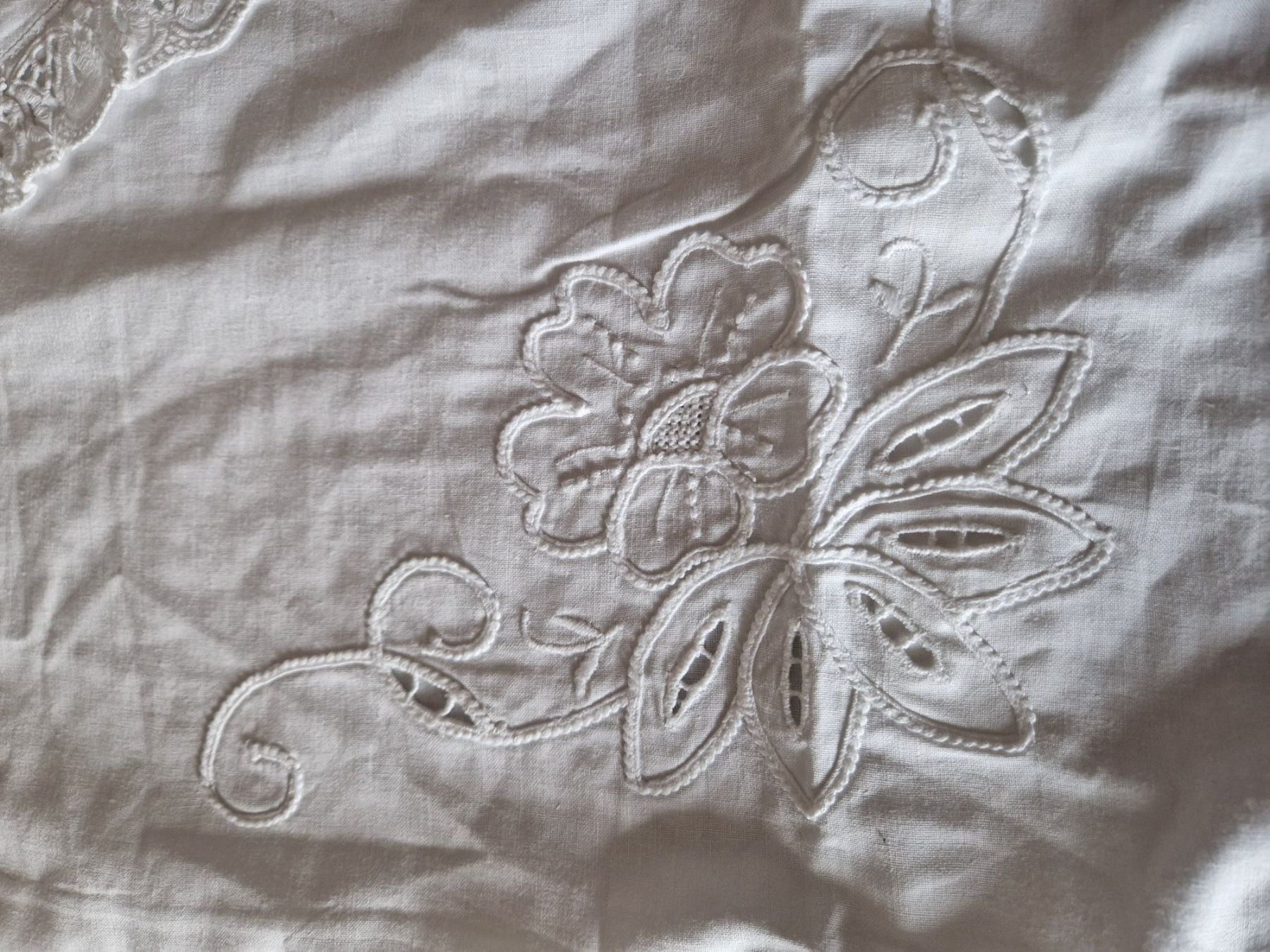 Bettwäsche: 2 Paradekissen mit Stickerei 92x92cm – Neu (gemäss Beschreibung) aus Bern von Antikbatik 5
