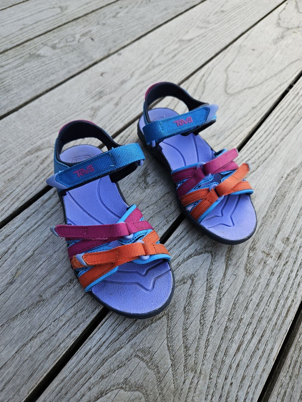 Teva Scarpe per ragazze: Sandalen Mädchen Teva Grösse 29/30 – Usato da Thal venduto da Herbue82