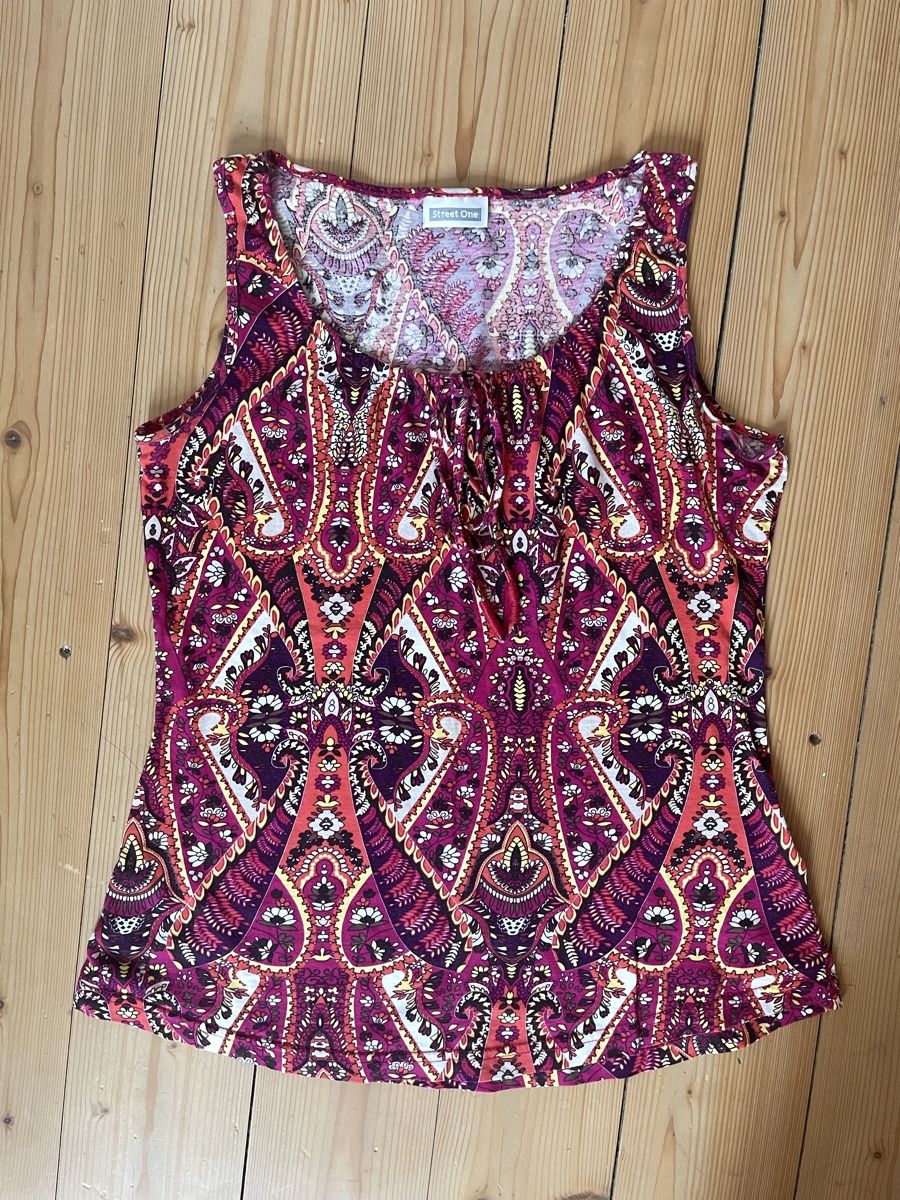 Tops: Oberteil Street One – Neu (gemäss Beschreibung) aus Winterthur von lynn.n7
