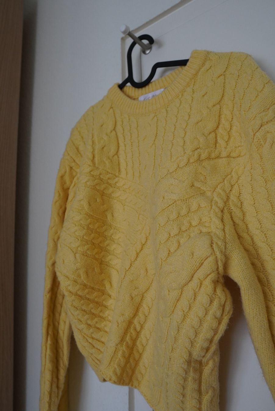 Maglioni & Felpe: Pull jaune torsadé chaud – Taille M – Usato da Onex venduto da Magou_31