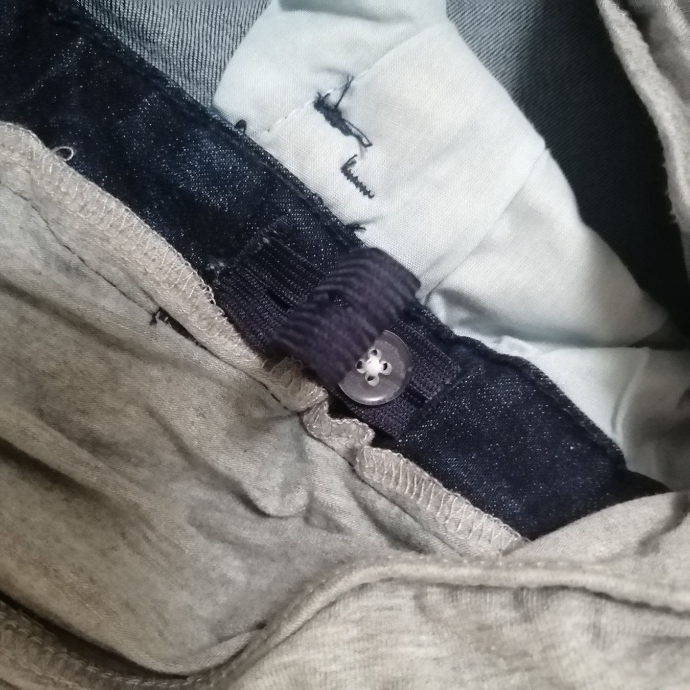 Jeans: Umstandsjeans Gr. 40 – Usato da Henau venduto da AXAA 3