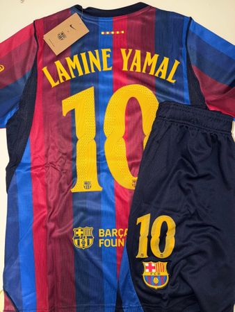 Lamine Yamal Set Barcelona S & M