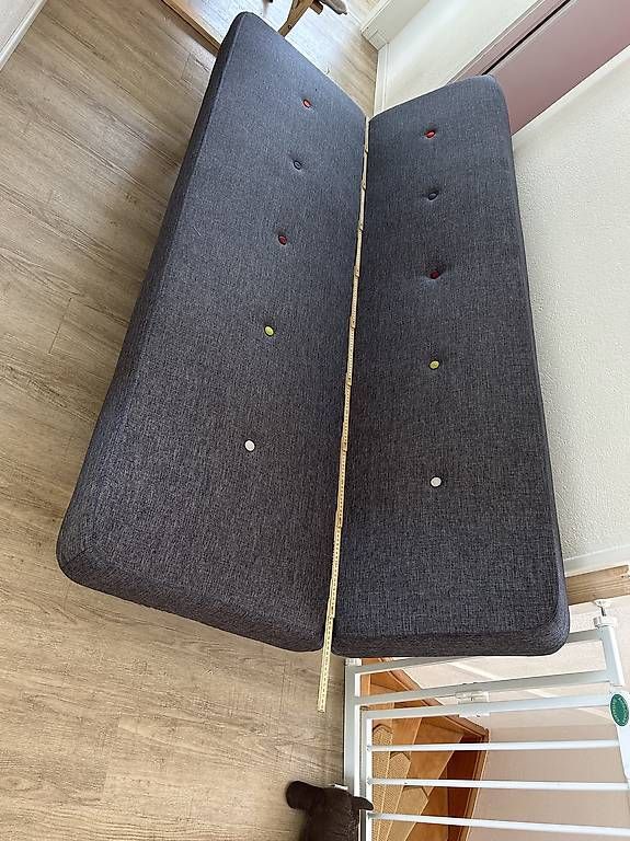 Divani: Sofa mit Schlaffunktion  – Usato da St. Gallen venduto da chr_83