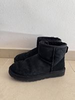 Ugg noir