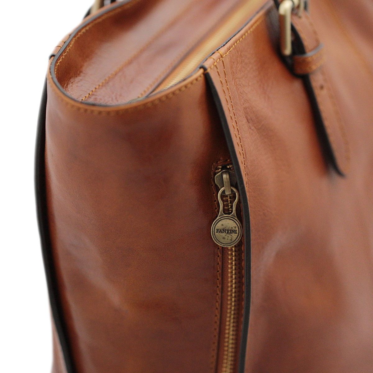 Taschen für Damen: Ledertasche Demetra – Neu und originalverpackt aus Wittenbach von bes_k8vr 2