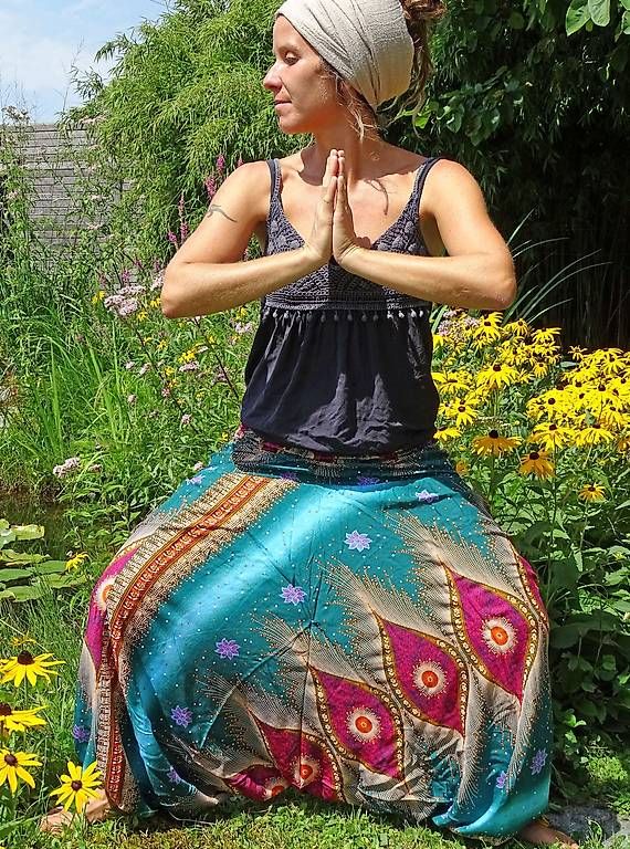 Pantaloni: Wunderschöne bequeme und bunte Haremshosen NEU – Usato da Oberwil b. Zug venduto da Temuera 4