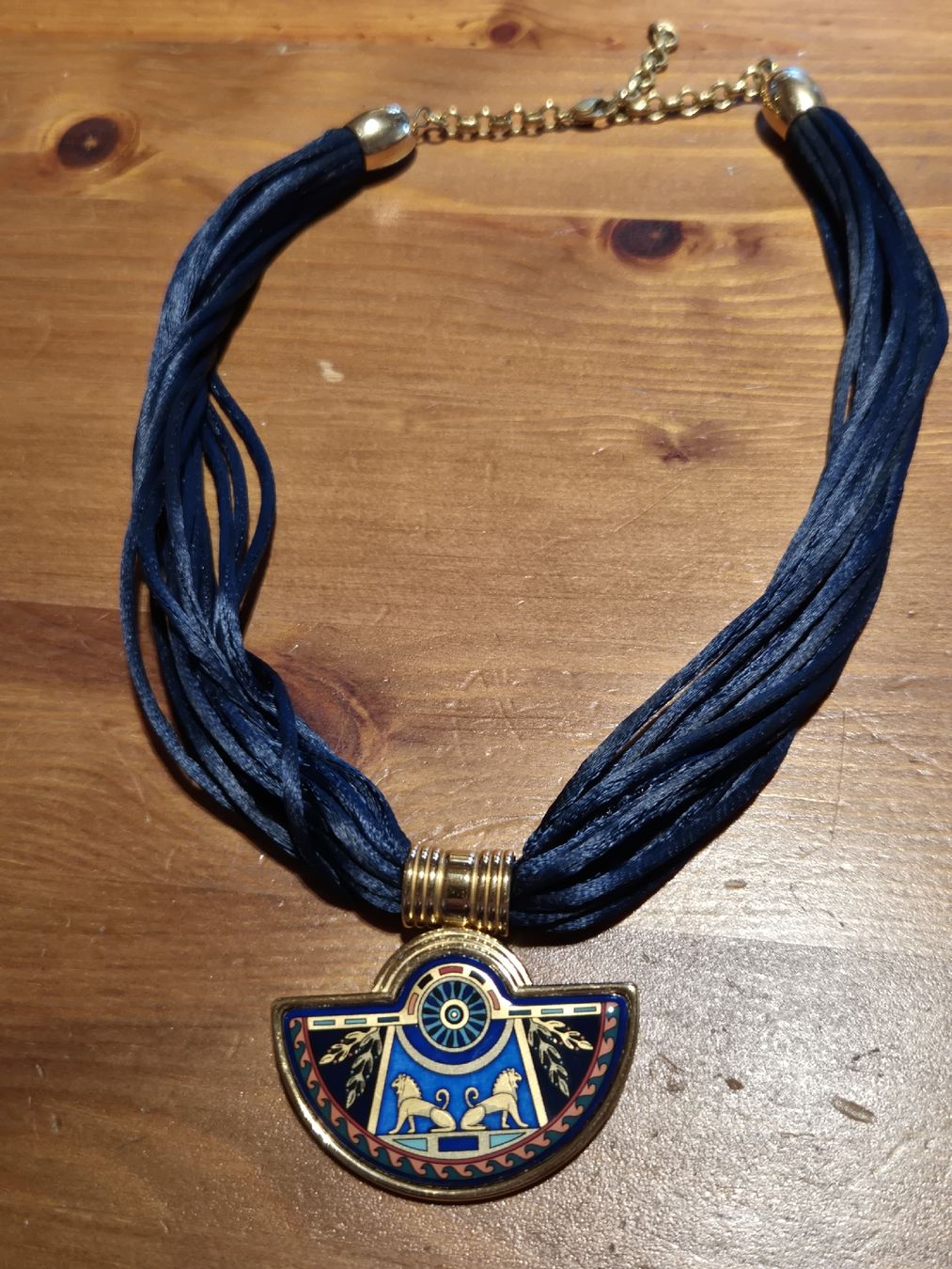 Catenine: Collier Michaela Frey Emaille vergoldet – Usato da Utzenstorf venduto da Lutra4678 4