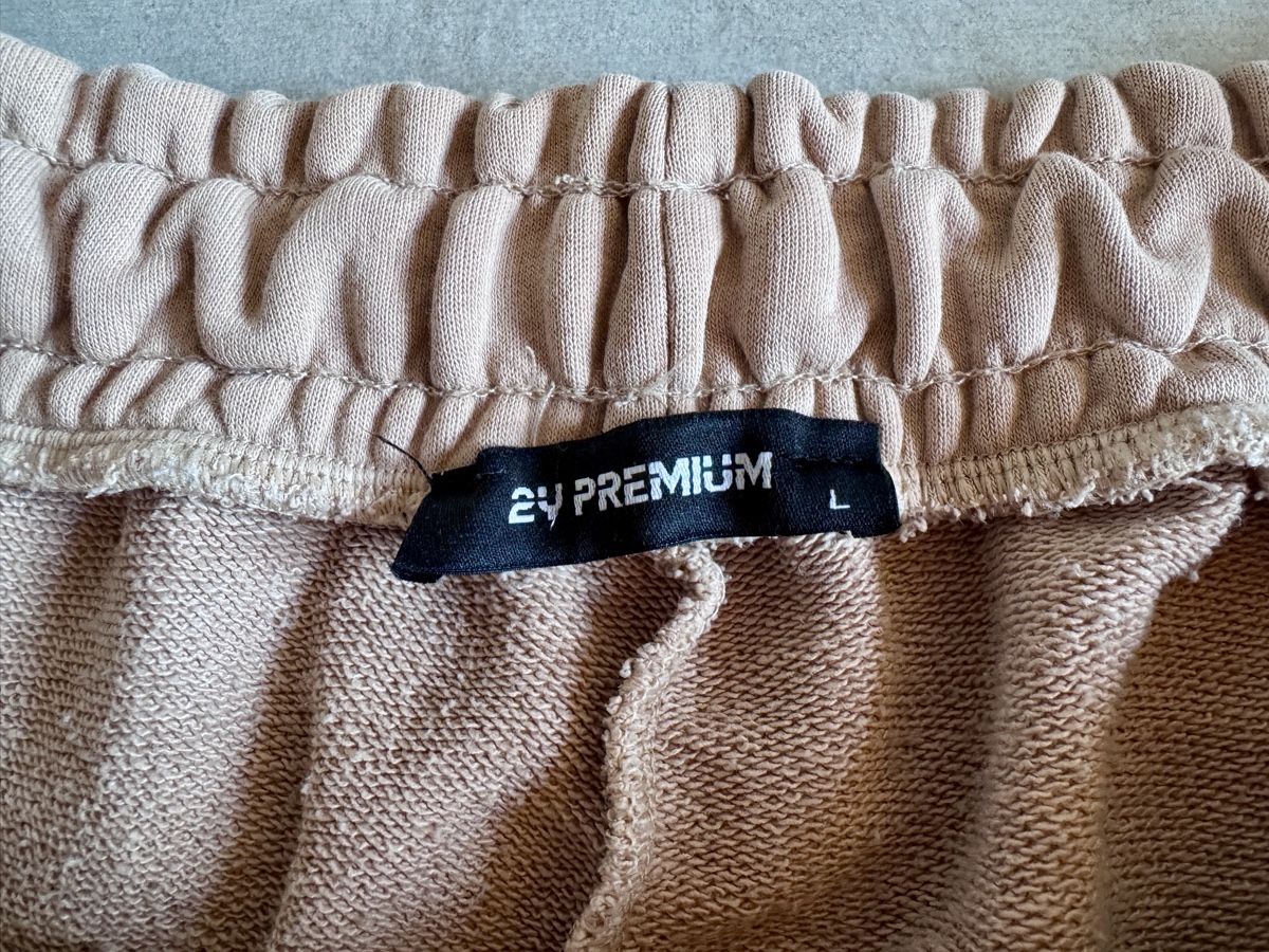 Pantaloni: 2Y Premium / Trainerhosen / Gr. L / Beige – Usato da Herbligen venduto da Limachers 2