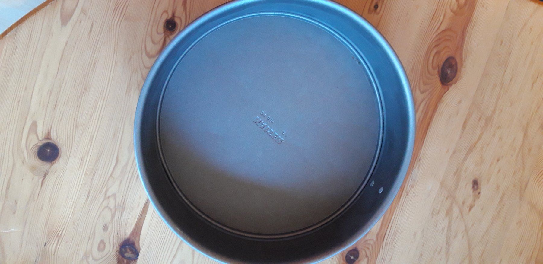 Backformen: Moule à tourte – Gebraucht aus Neuchâtel von marevecor