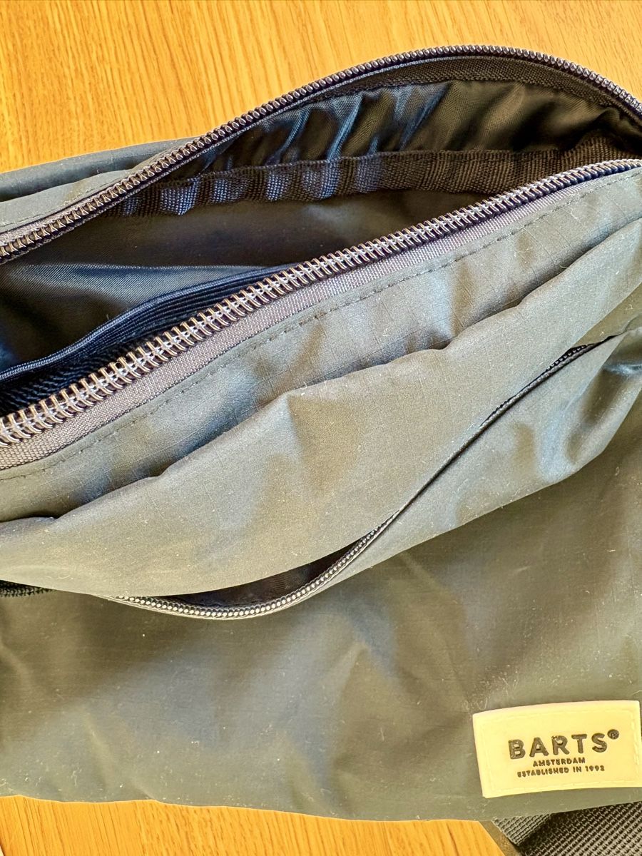 Barts Borse: Crossbodybag, Barts, marineblau – Nuovo e nell'imballaggio originale da Zürich venduto da sanismile 3
