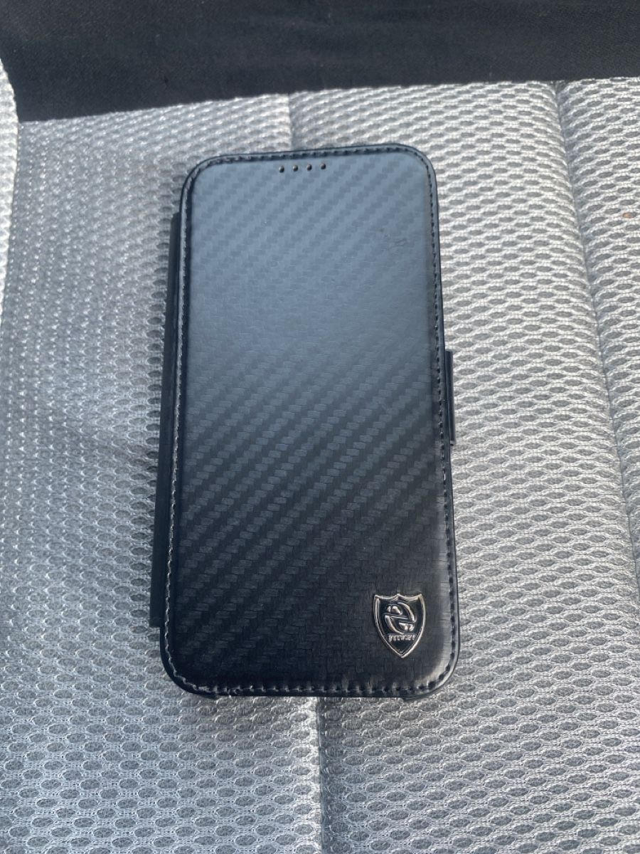 Cover & Protezioni schermo: iPhone 14 Pro Hülle, Top Zustand! – Nuovo (secondo la descrizione) da Hittnau venduto da ant_s5mh 2