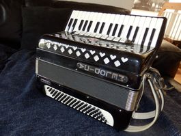 Akkordeon - Melodija - "V - III - 80" - Mengeš 80 Bass