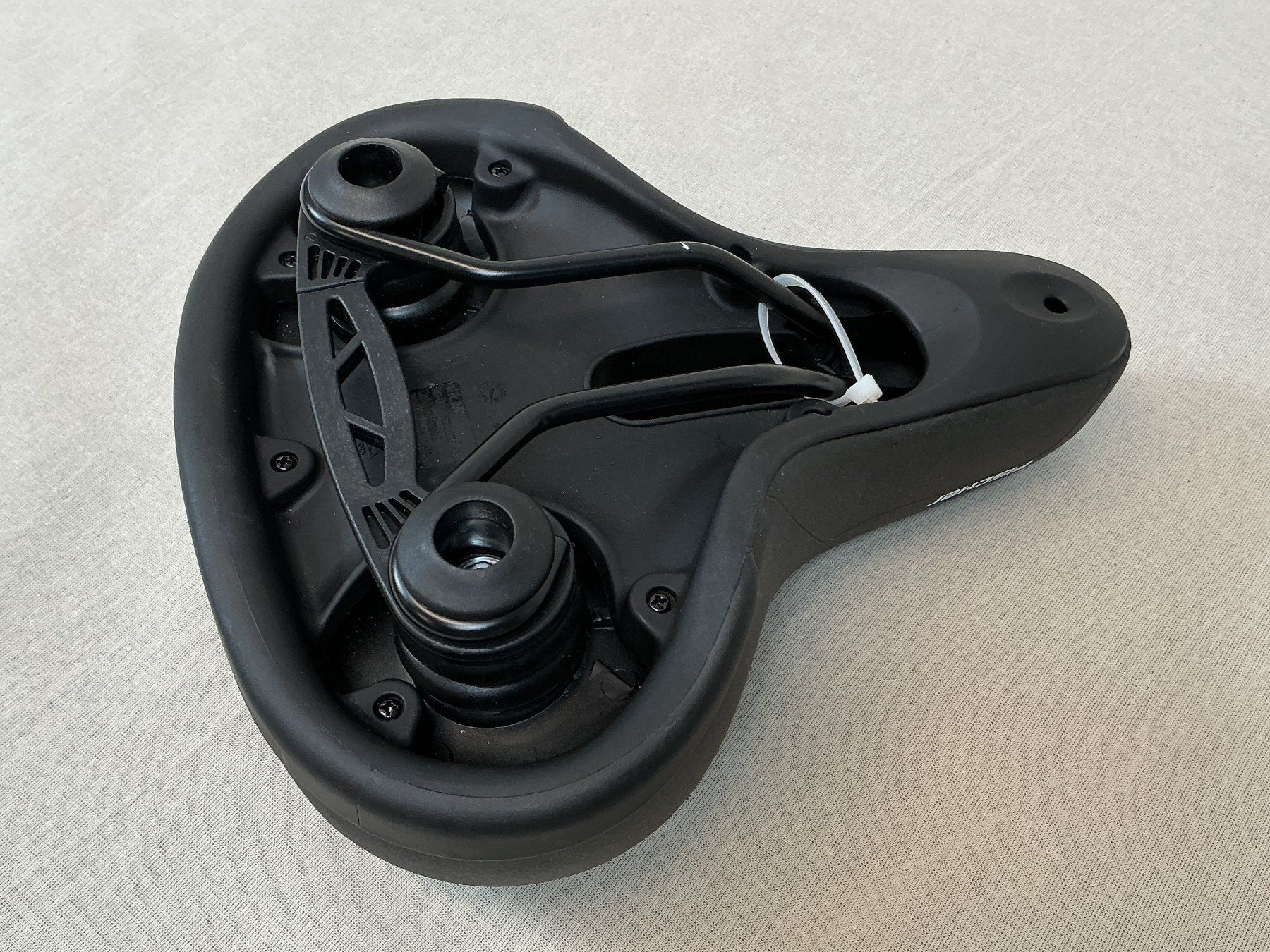 Fischer Pezzi di ricambio: FISCHER medi.Foam Super Soft Velo Sattel – Nuovo (secondo la descrizione) da Richterswil venduto da Restwert_Richterswil 5
