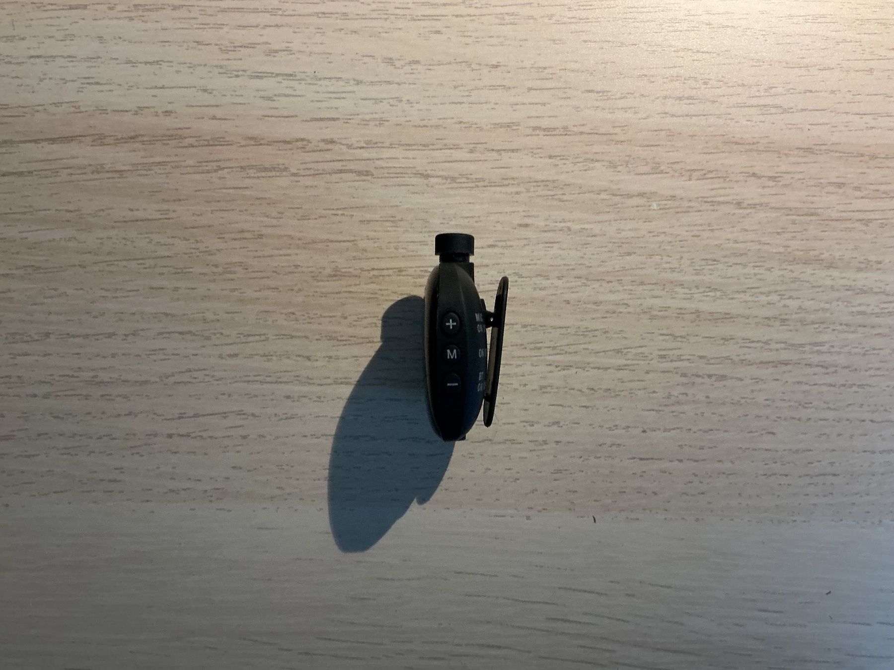 Microfoni: R8 Wireless Lavalier Microphone – Nuovo (secondo la descrizione) da Ebikon venduto da ann_fkf9 3