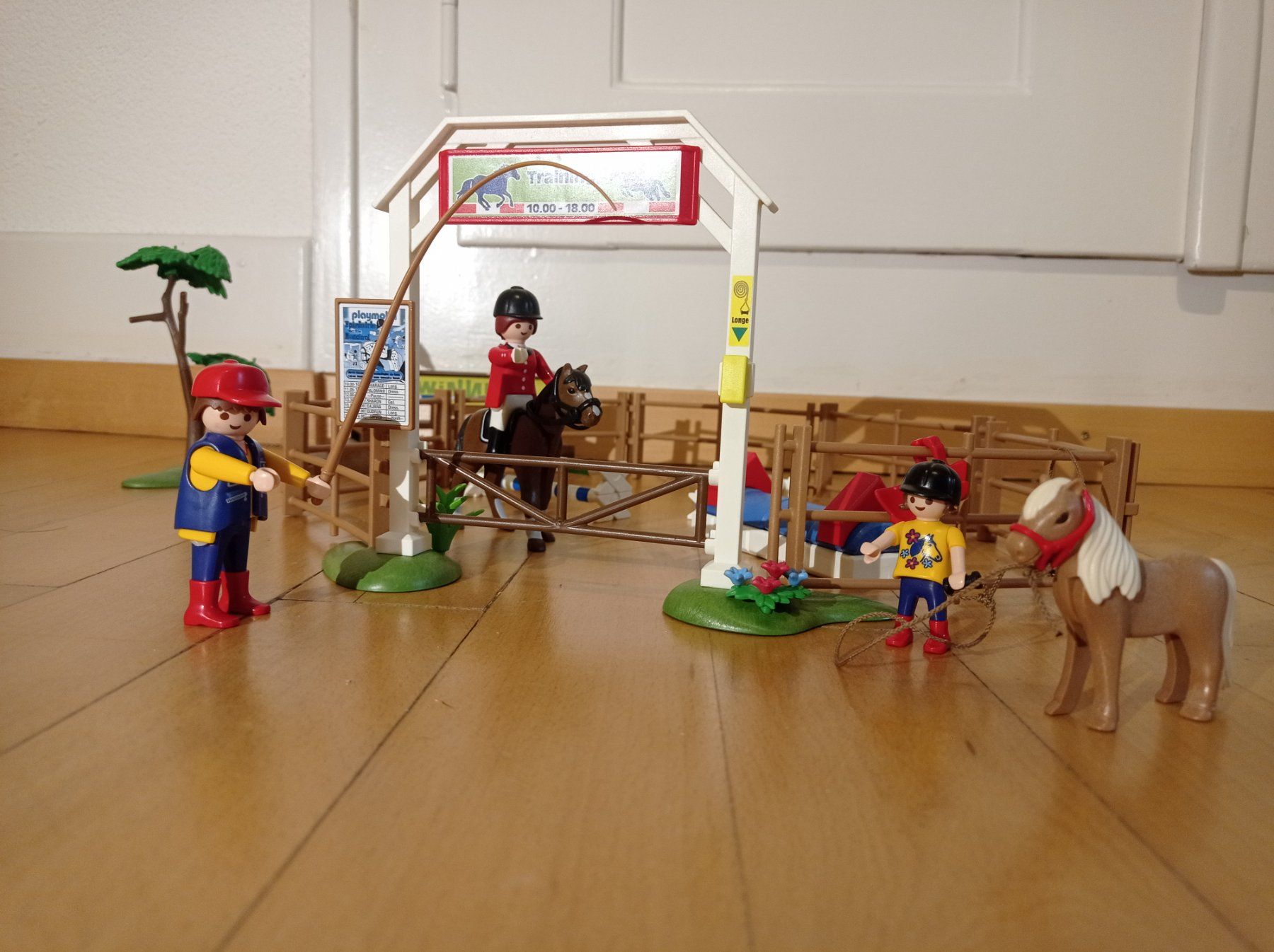 Playmobil Giocattoli: Playmobil Springplatz / Pferde – Nuovo (secondo la descrizione) da Bern venduto da spa_ybz5