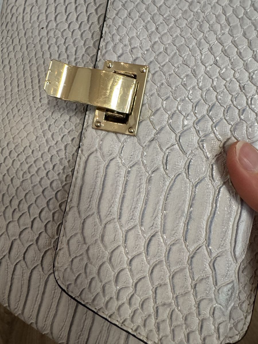 Asos Borse da donna: Asos Clutch Tasche grau weiss – Usato da Fislisbach venduto da KolibriSecondhand 4